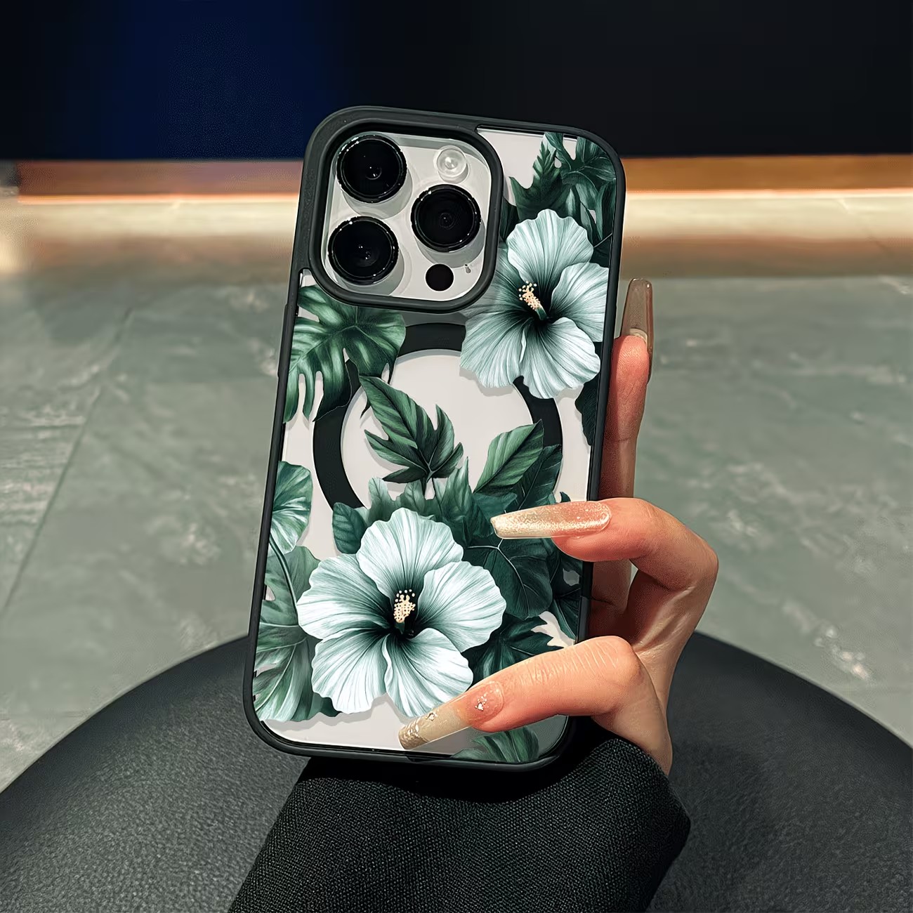Groene bloemenprint telefoonho - Apple Iphone 16 recensie en prijs